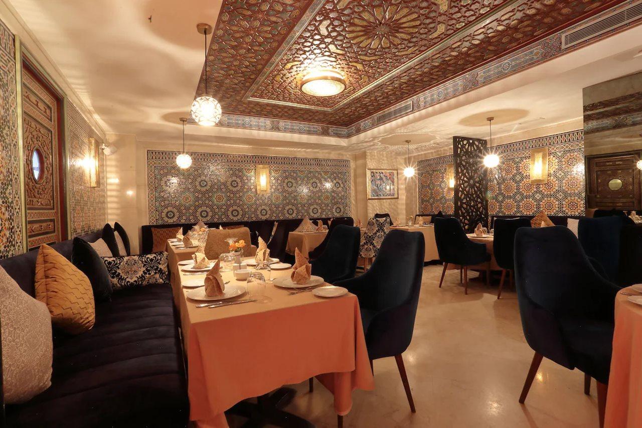 Le Palace D'Anfa Касабланка Екстер'єр фото The interior of a restaurant in Cairo, Egypt