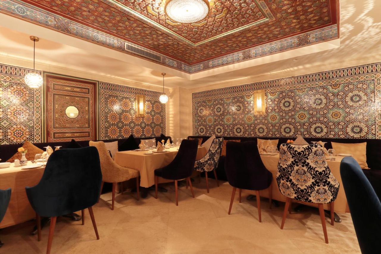 Le Palace D'Anfa Касабланка Екстер'єр фото Restaurant interior